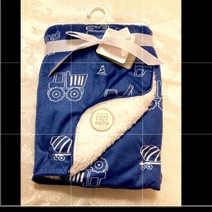 Bon Bebe Sherpa plush blanket, NWT